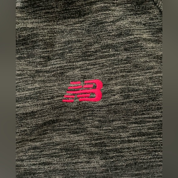 New Balance Women's Full Zip Hooded Jacket Gray w/ Pink Trim Size 2X - Picture 3 of 13